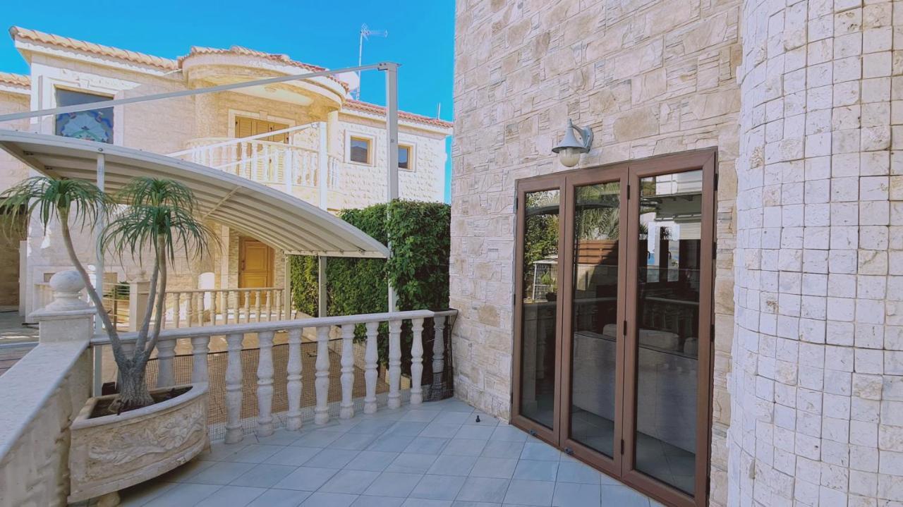 Stay Ocean View Villa Paralimni Luaran gambar