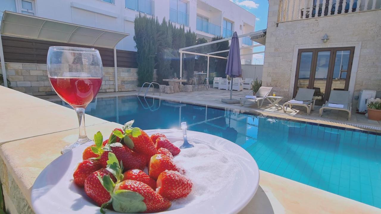 Stay Ocean View Villa Paralimni Luaran gambar
