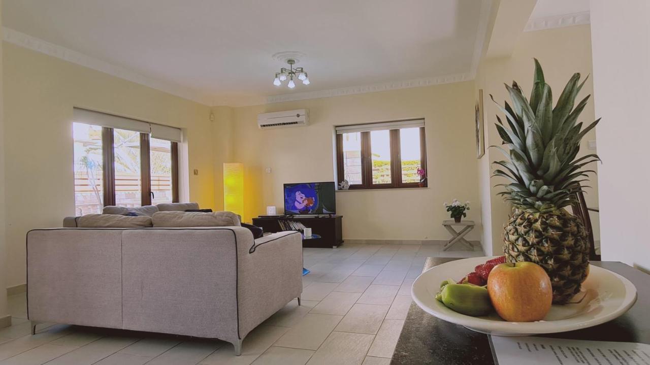 Stay Ocean View Villa Paralimni Luaran gambar