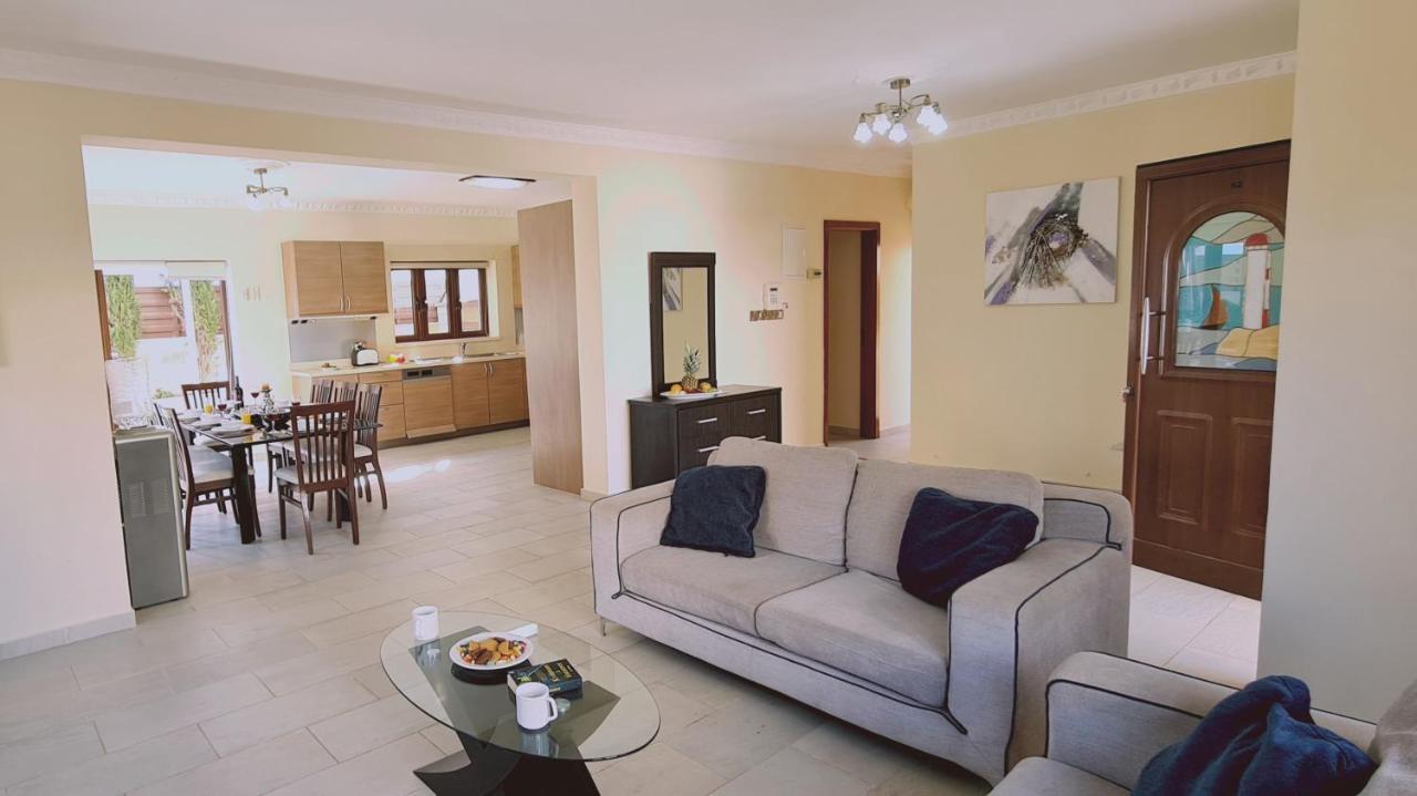 Stay Ocean View Villa Paralimni Luaran gambar