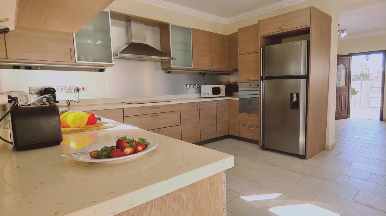 Stay Ocean View Villa Paralimni Luaran gambar